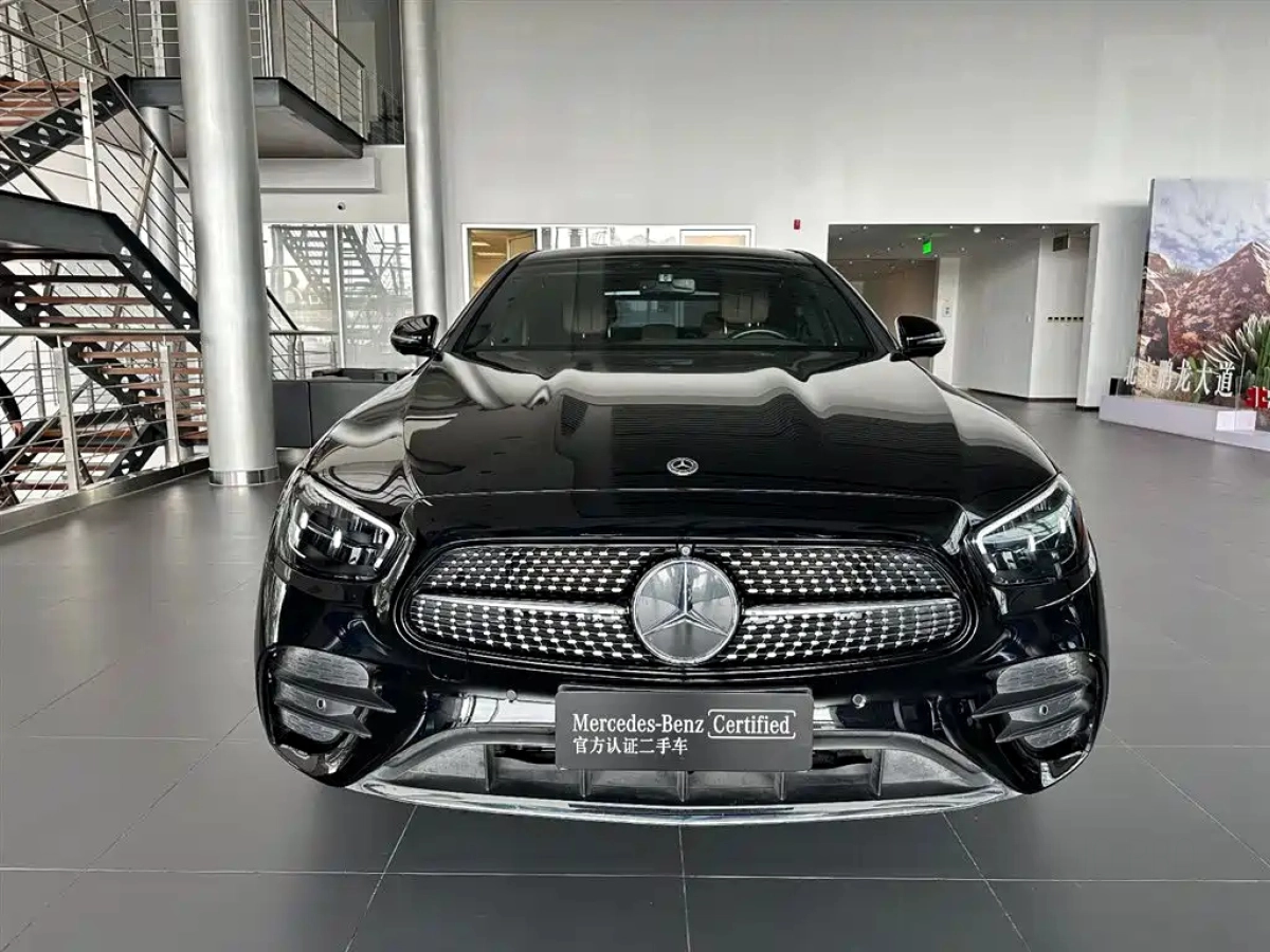 MERCEDES BENZ E-CLASS