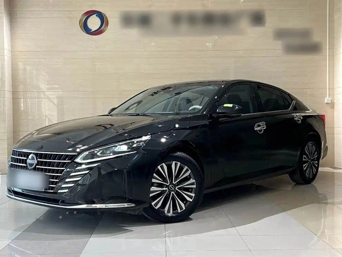NISSAN TEANA
