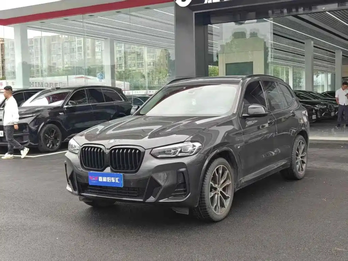 BMW X3  2022