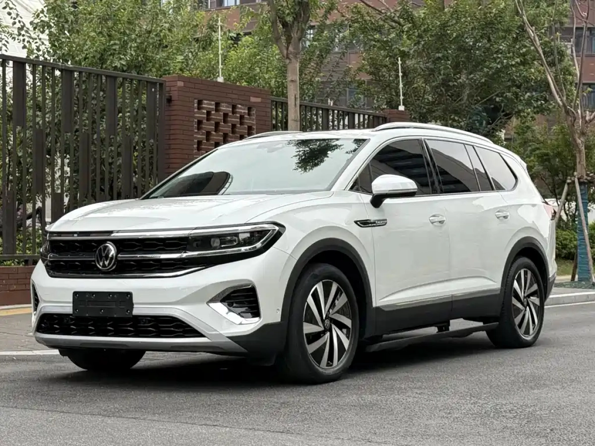 VOLKSWAGEN TALAGON  2022
