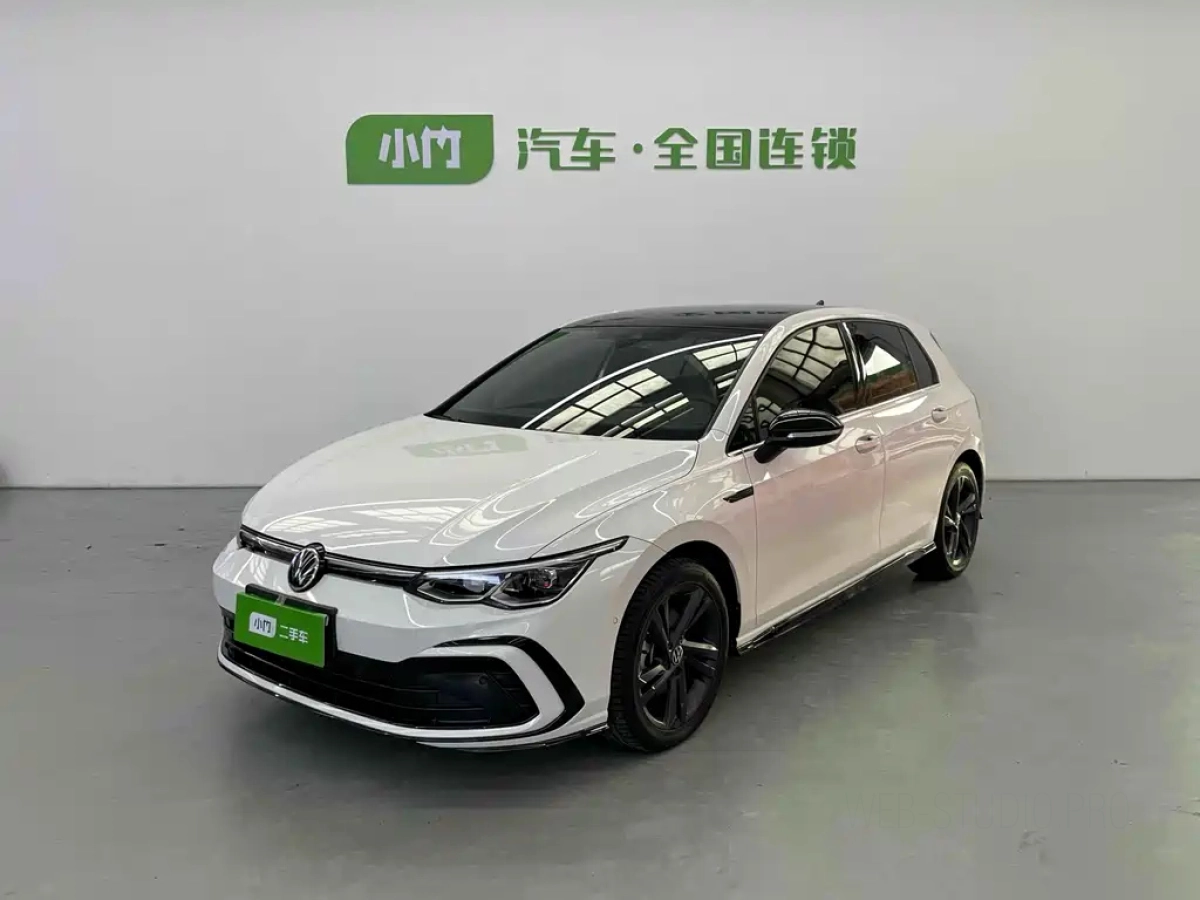 VOLKSWAGEN GOLF  2021
