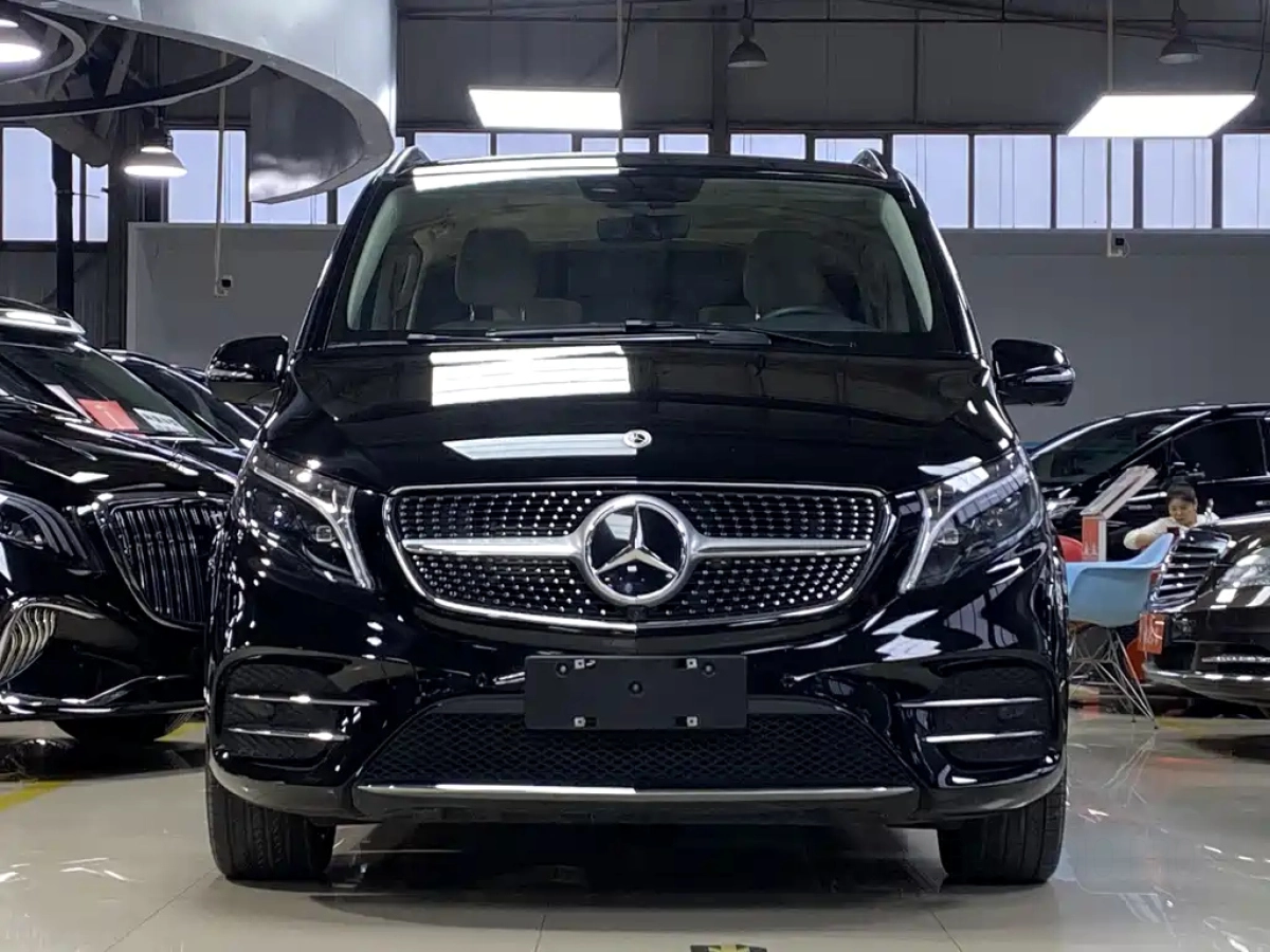 MERCEDES BENZ V-CLASS
