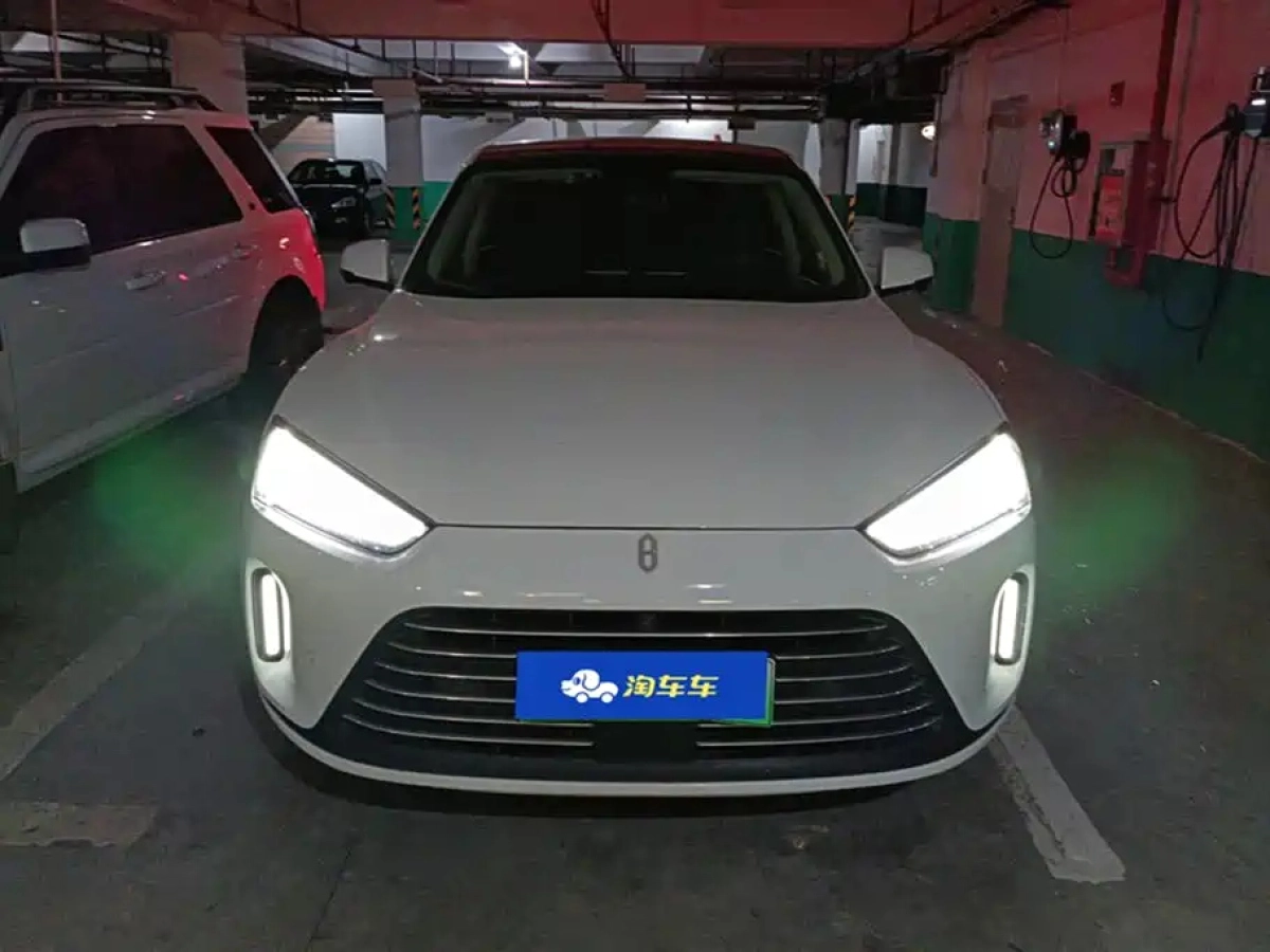 HARMONY INTEL AITO M5