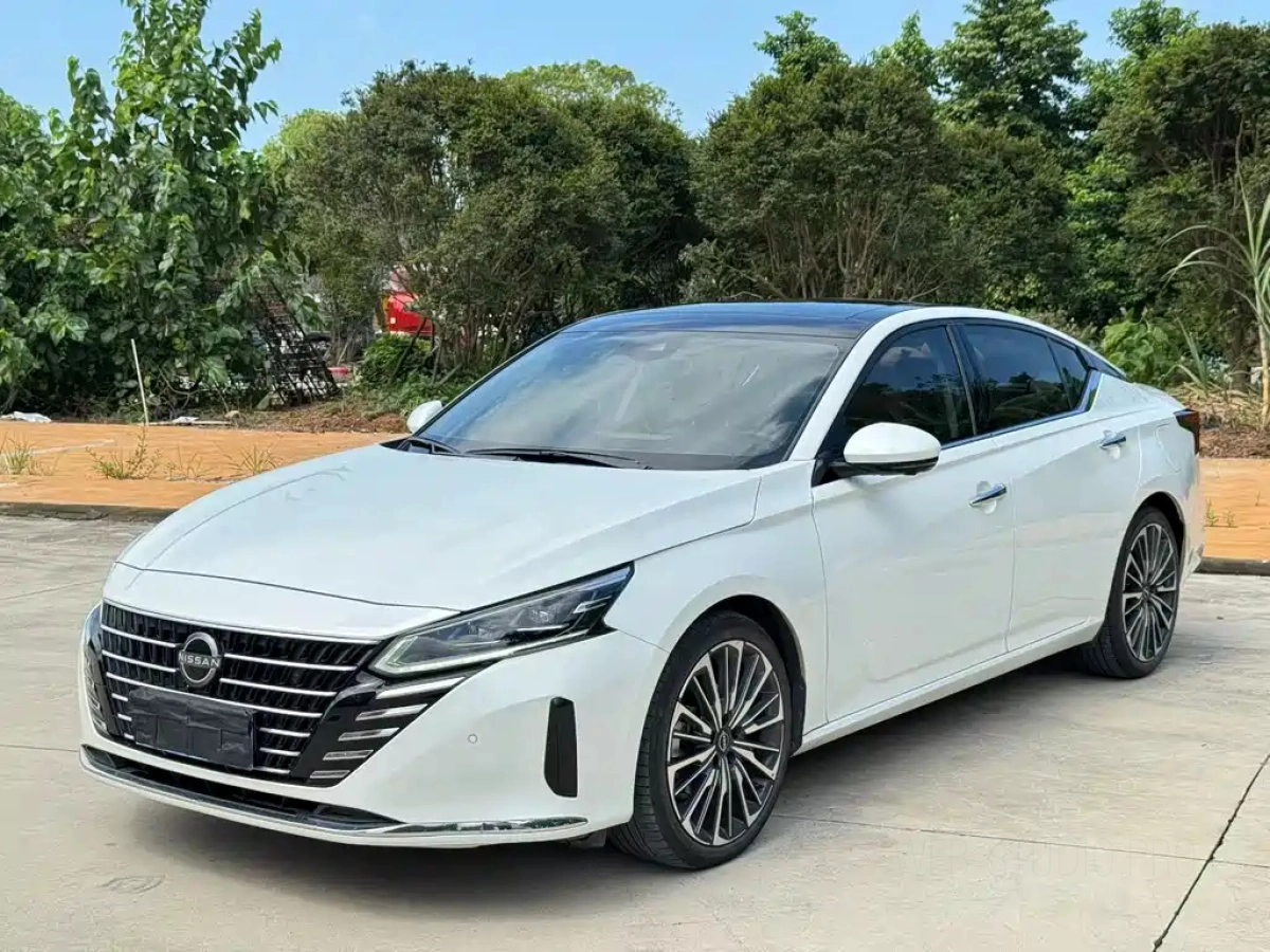 NISSAN TEANA  2022