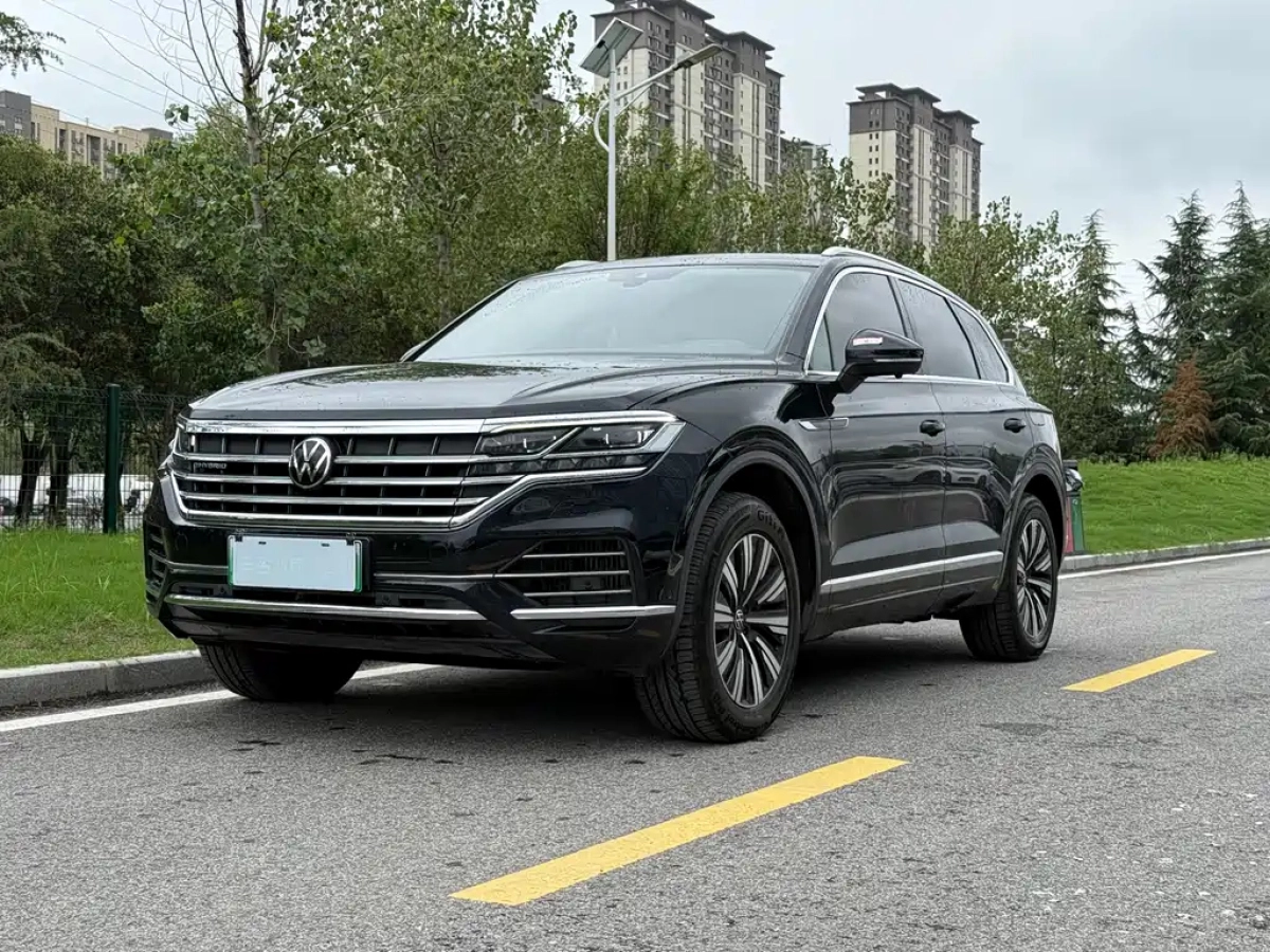 VOLKSWAGEN TOUAREG NEW ENERGY  2021