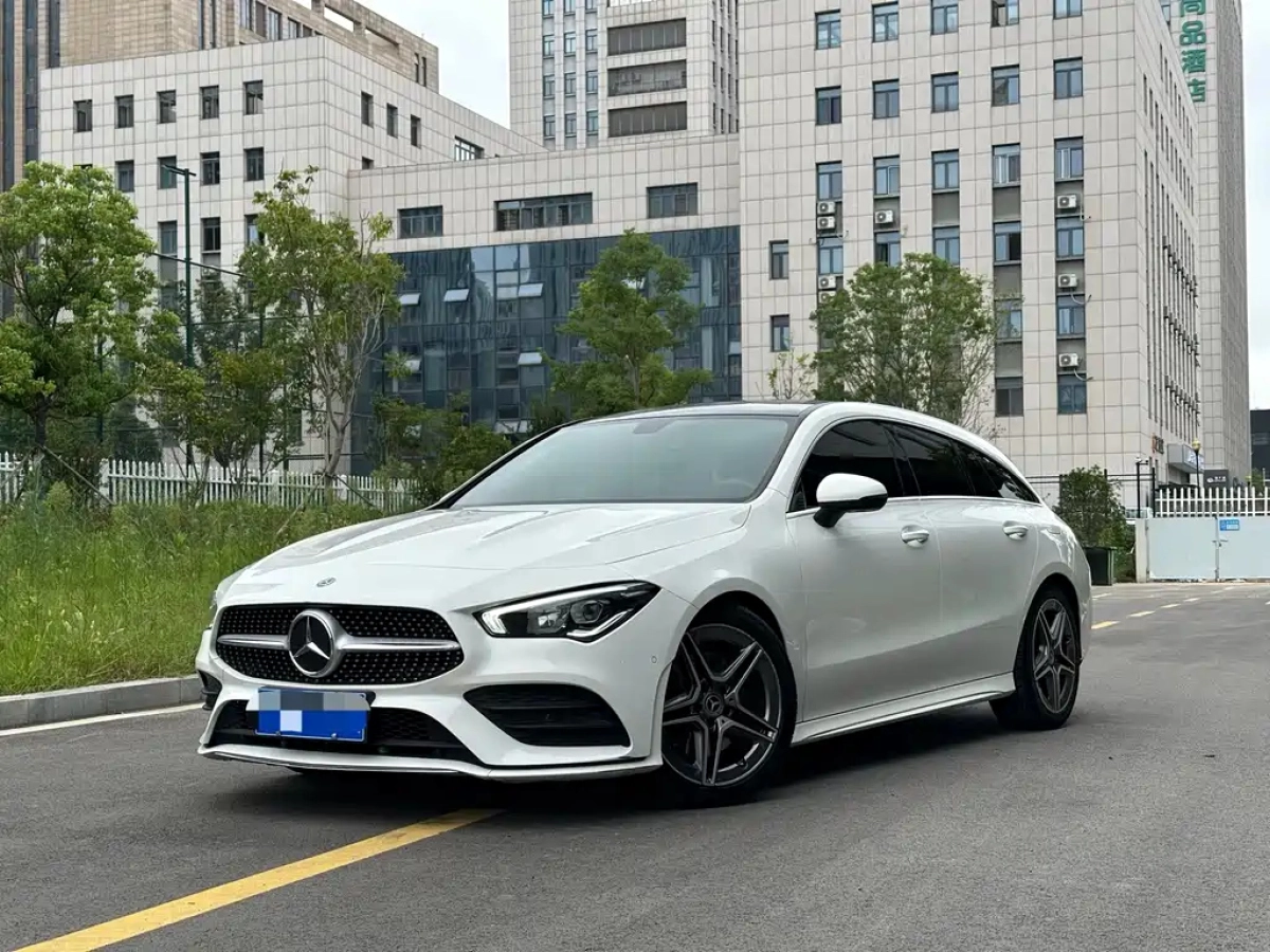 MERCEDES BENZ CLA  2020