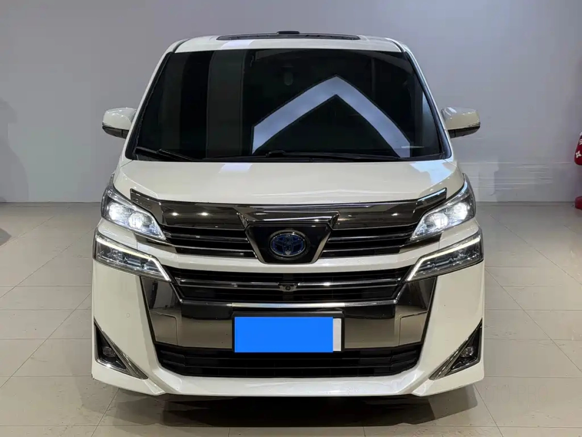 TOYOTA VELLFIRE