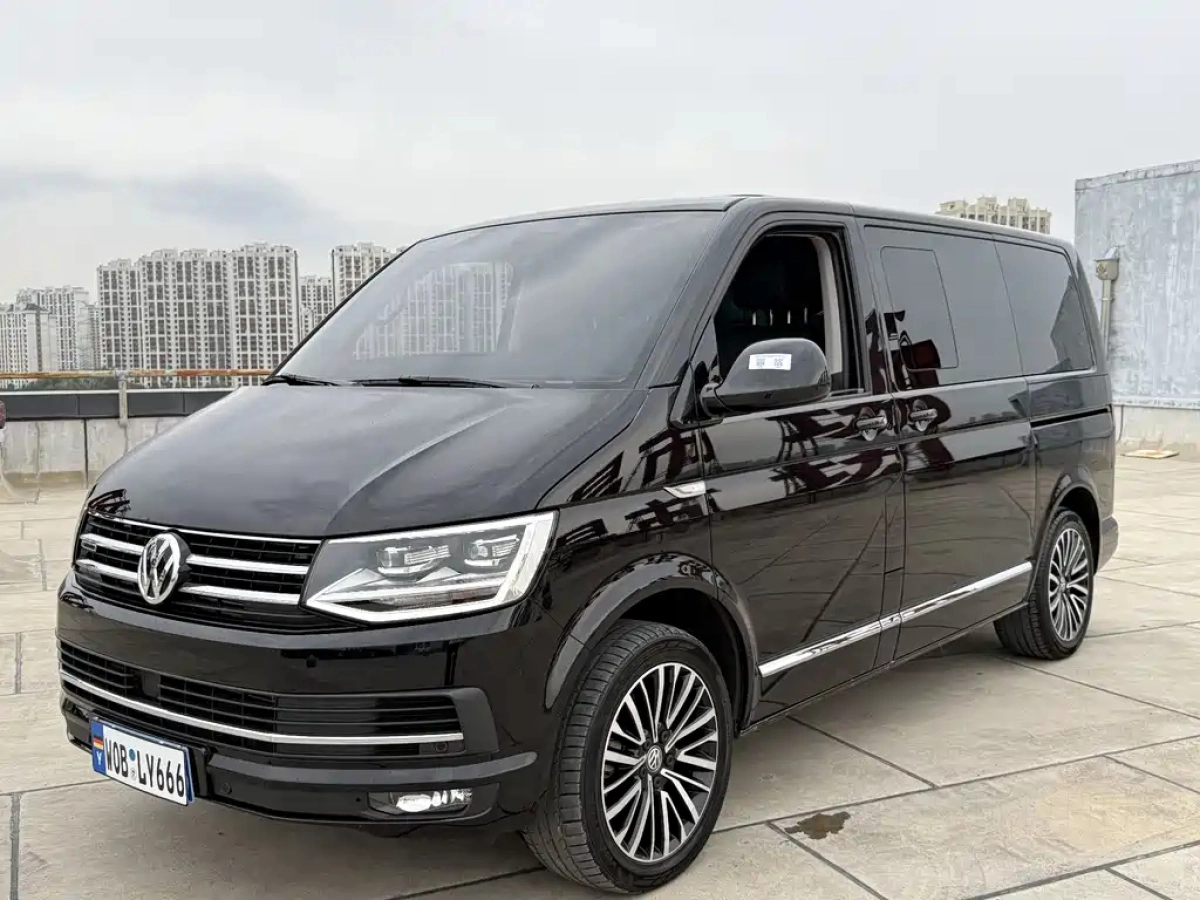 VOLKSWAGEN MULTIVAN  2019