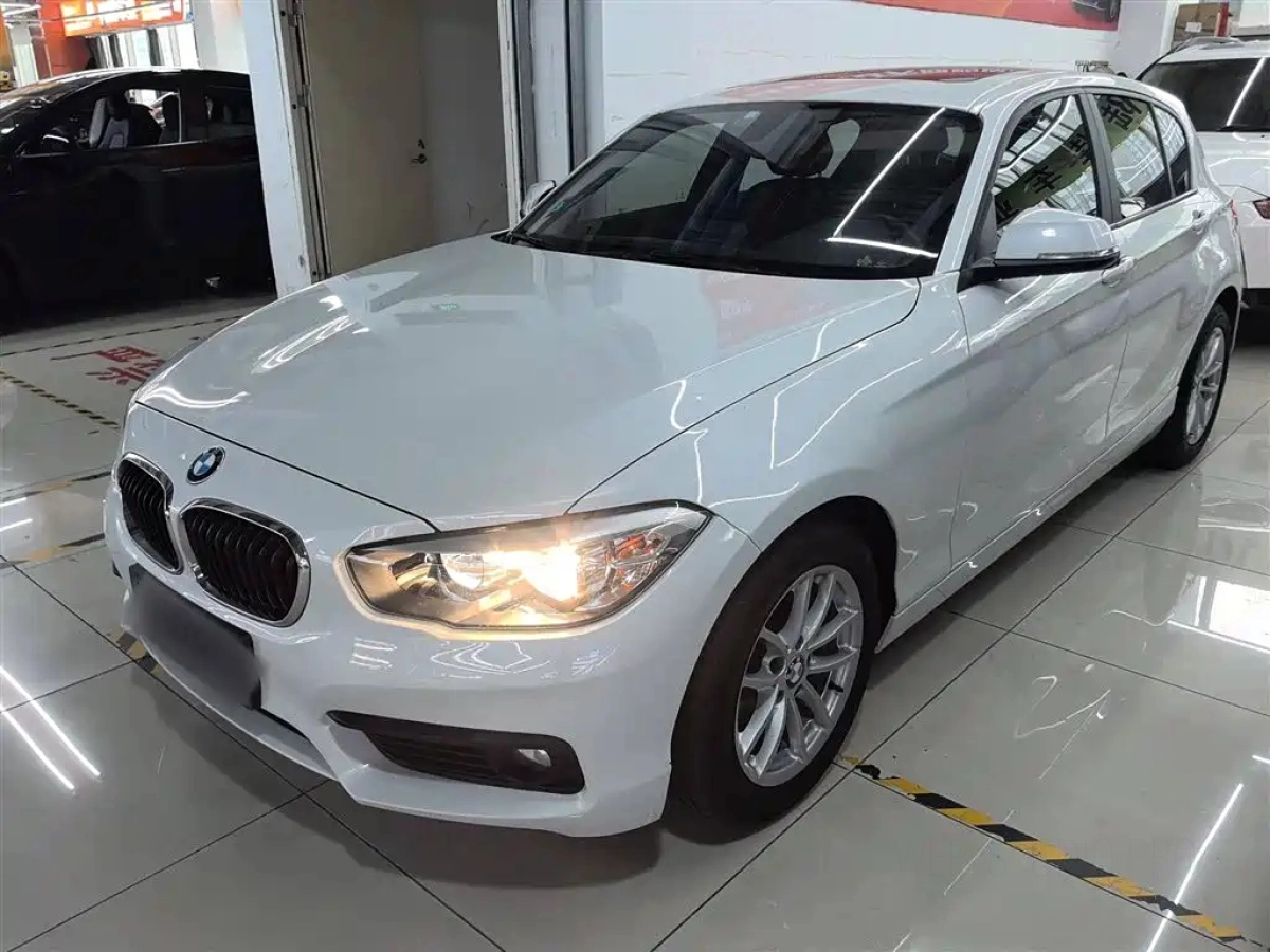 BMW 1-SERIES IMPORT  2018