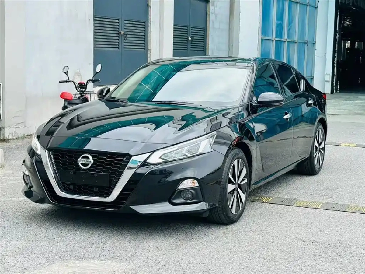 NISSAN TEANA  2021