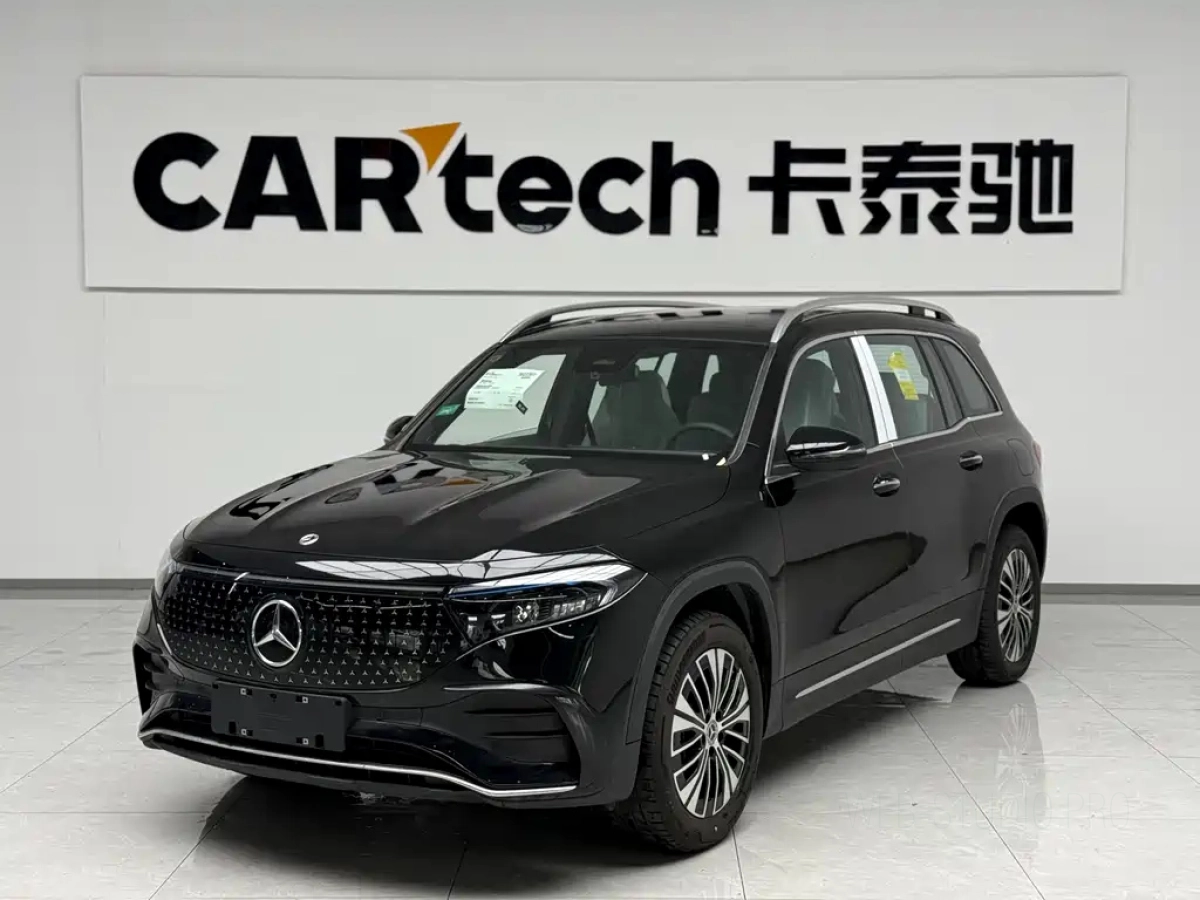 MERCEDES BENZ EQB  2025