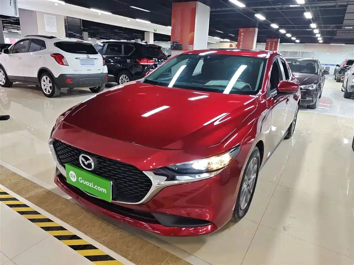 MAZDA 3 AXELA