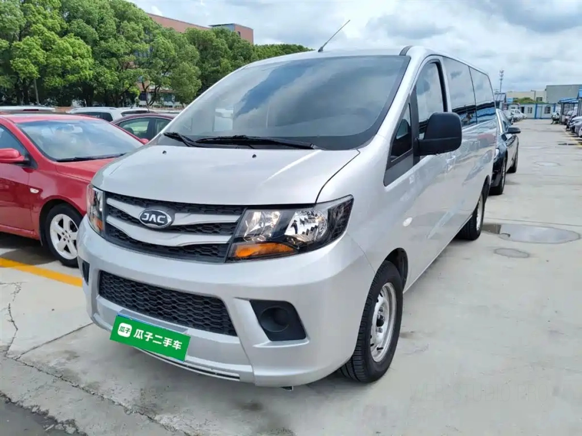 JAC REFINE REFINE M3