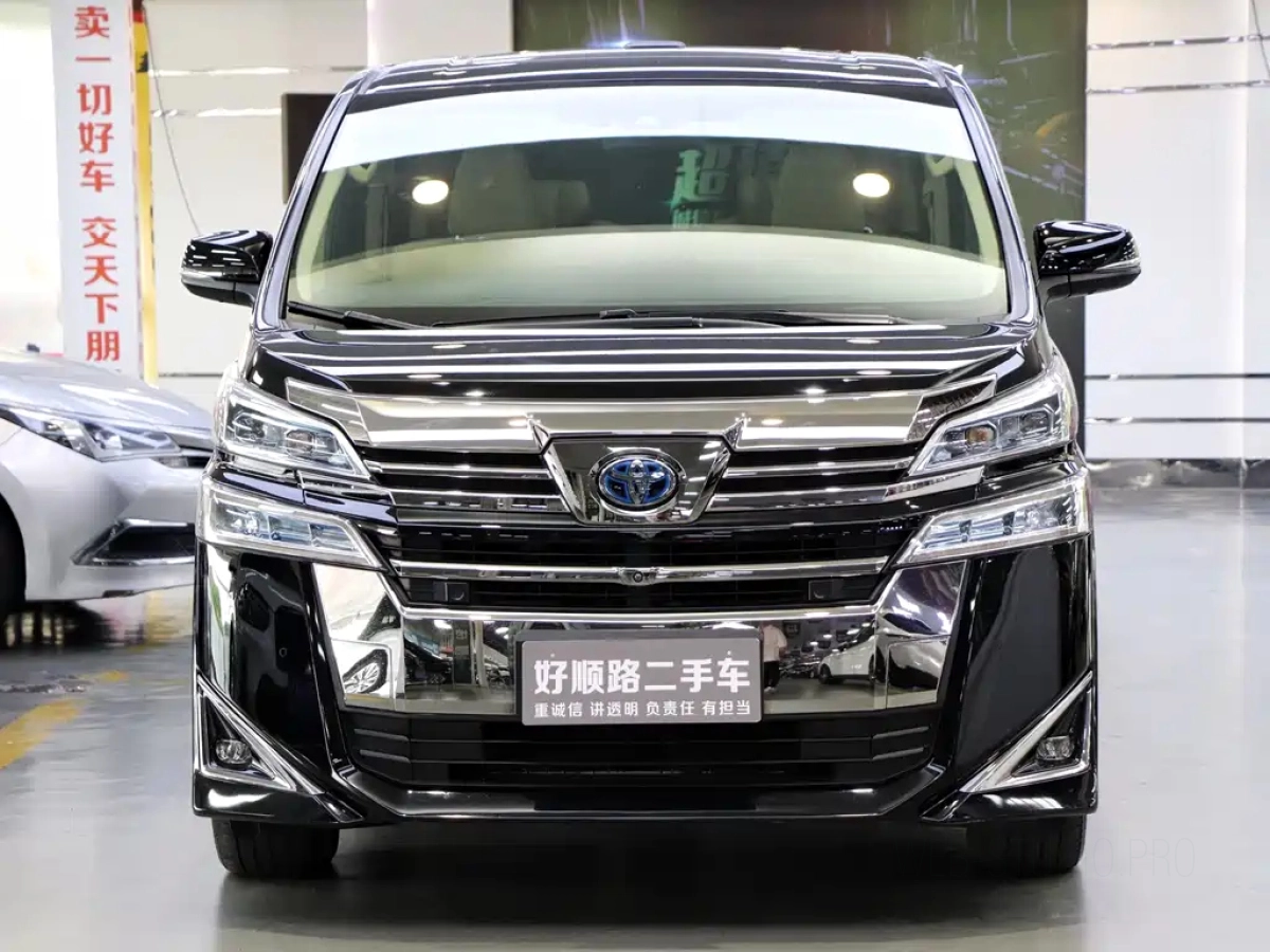 TOYOTA VELLFIRE