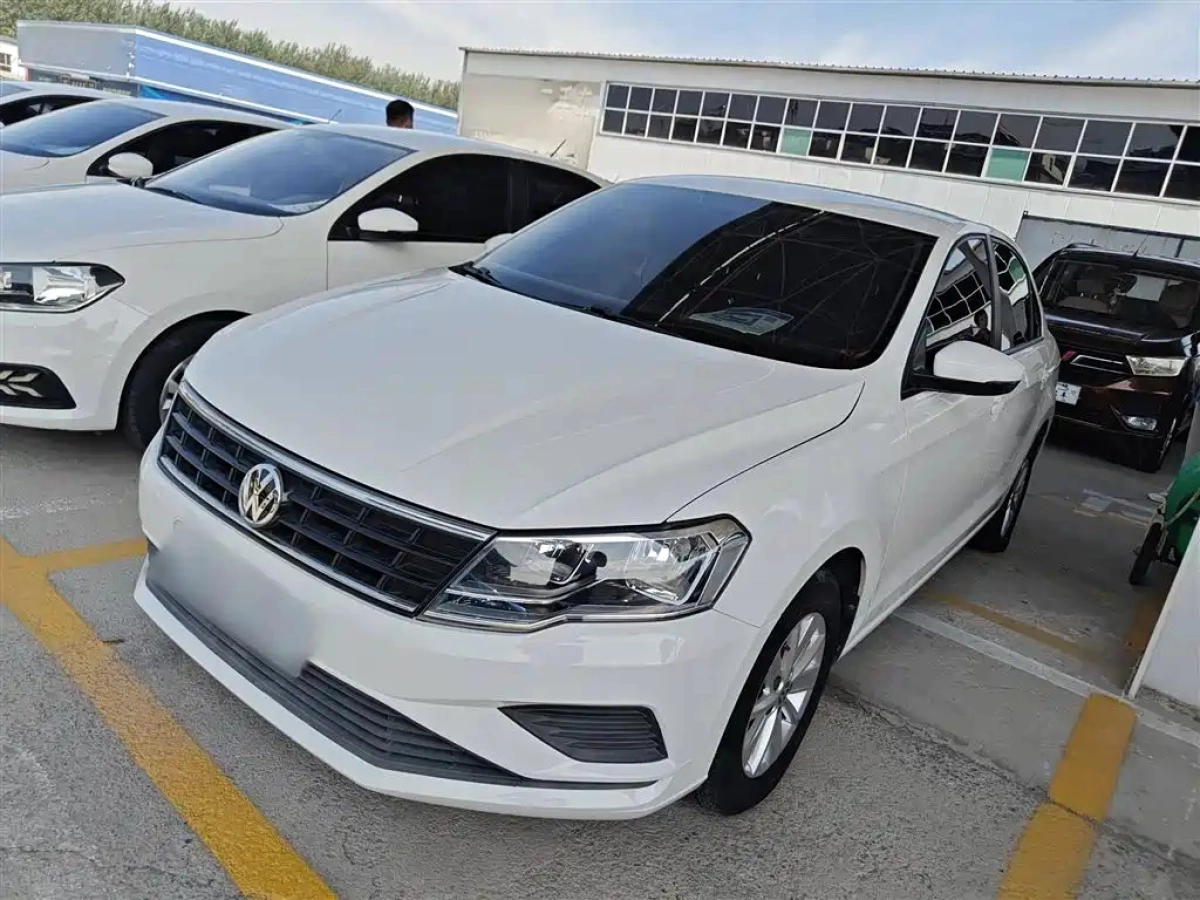 VOLKSWAGEN JETTA  2018