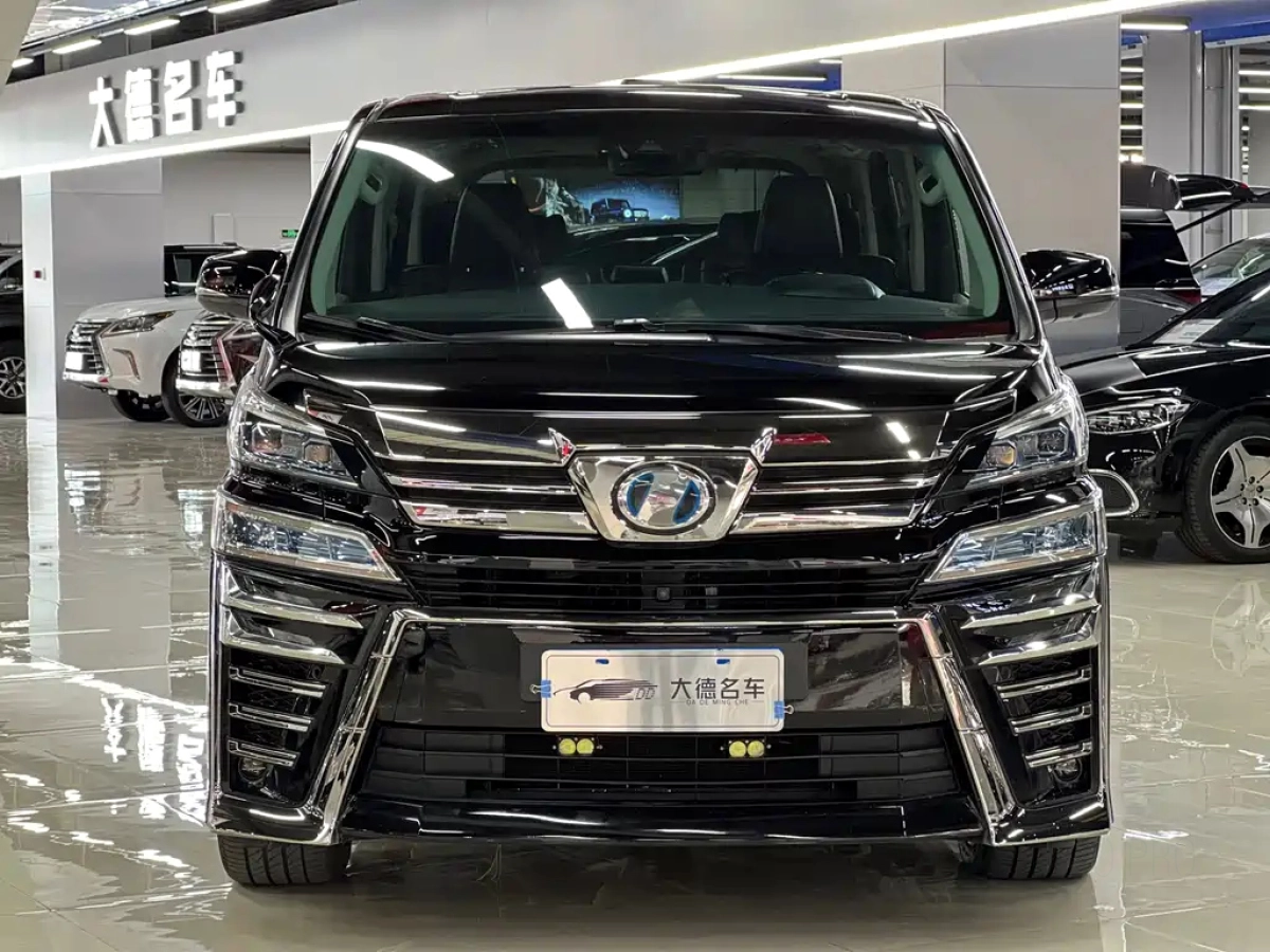 TOYOTA VELLFIRE