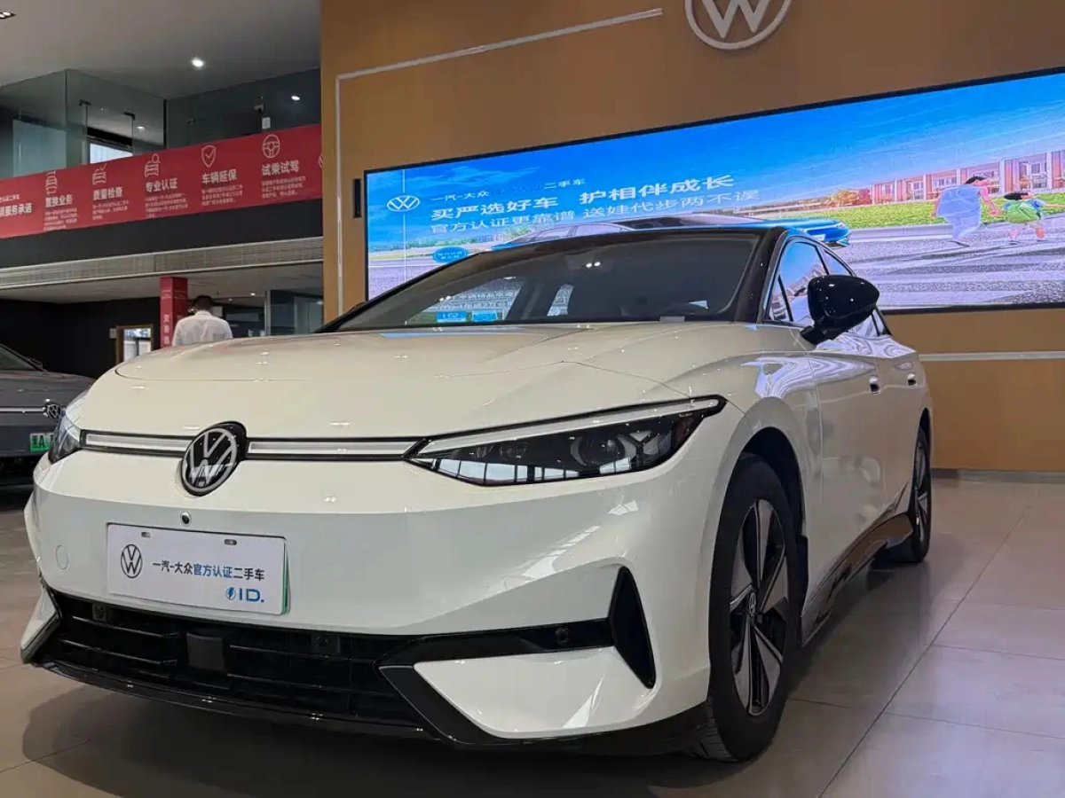 VOLKSWAGEN ID.7 VIZZION  2024