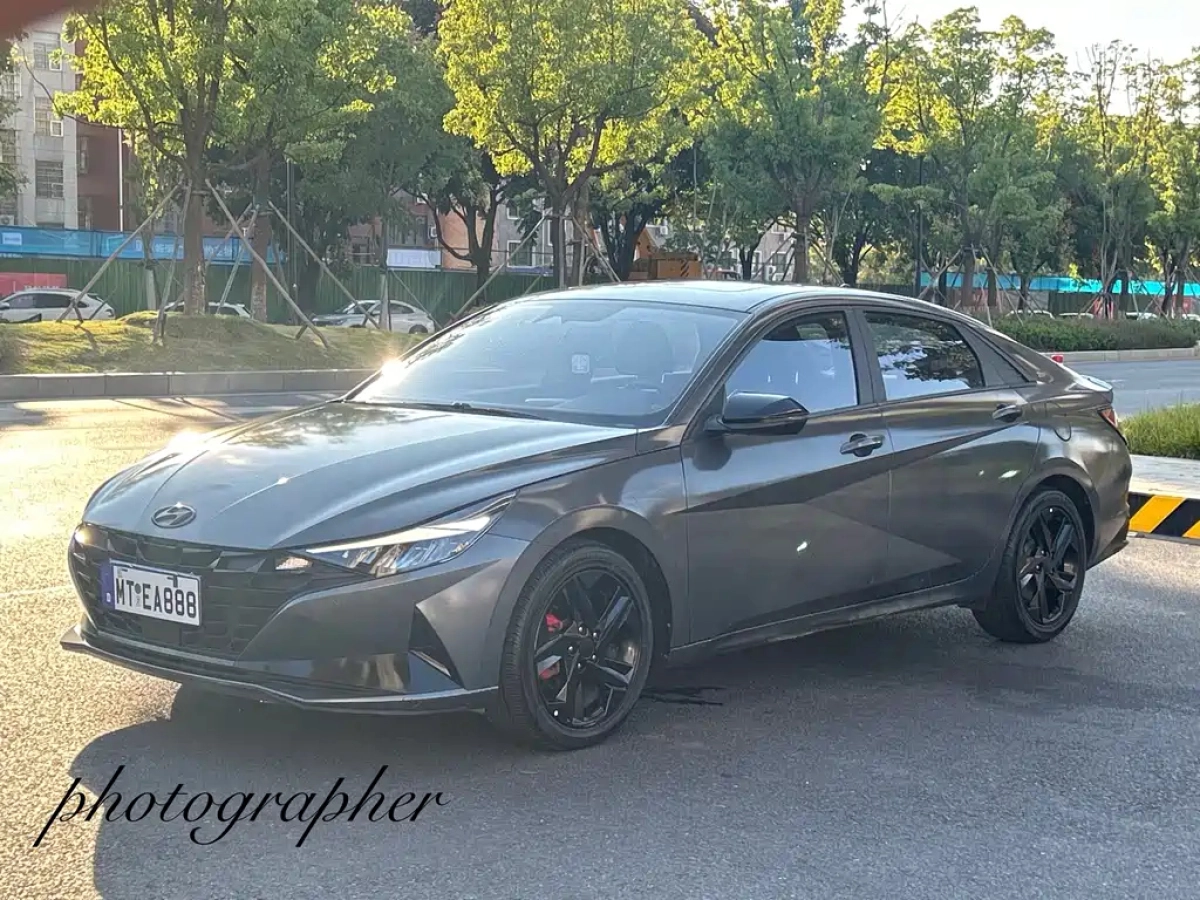 HYUNDAI ELANTRA  2023