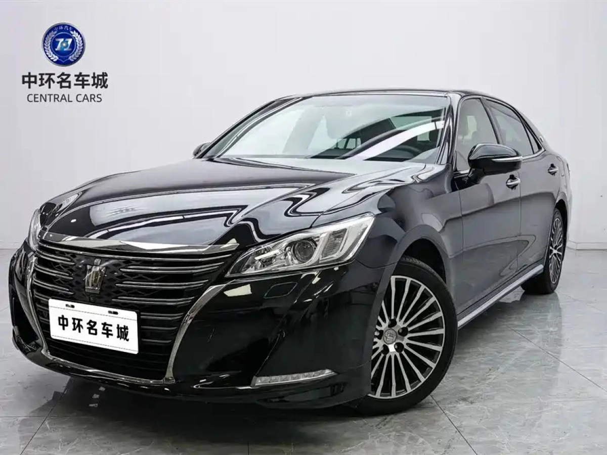 TOYOTA CROWN  2018