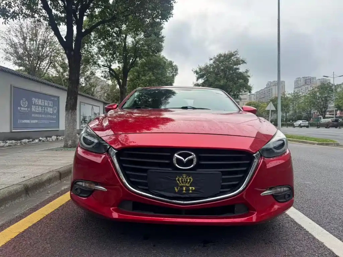 MAZDA 3 AXELA