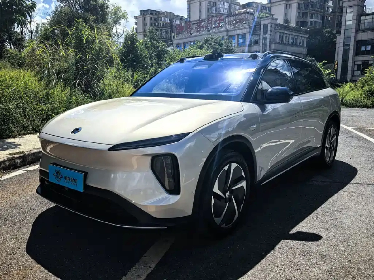 NIO ES6  2024