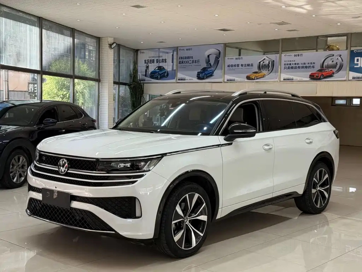 VOLKSWAGEN TAVENDOR  2022