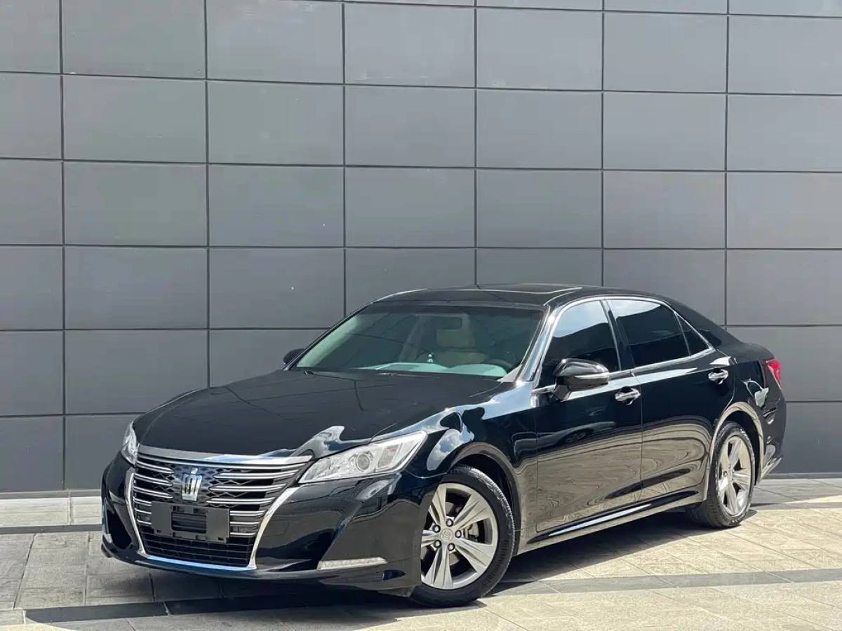 TOYOTA CROWN  2018