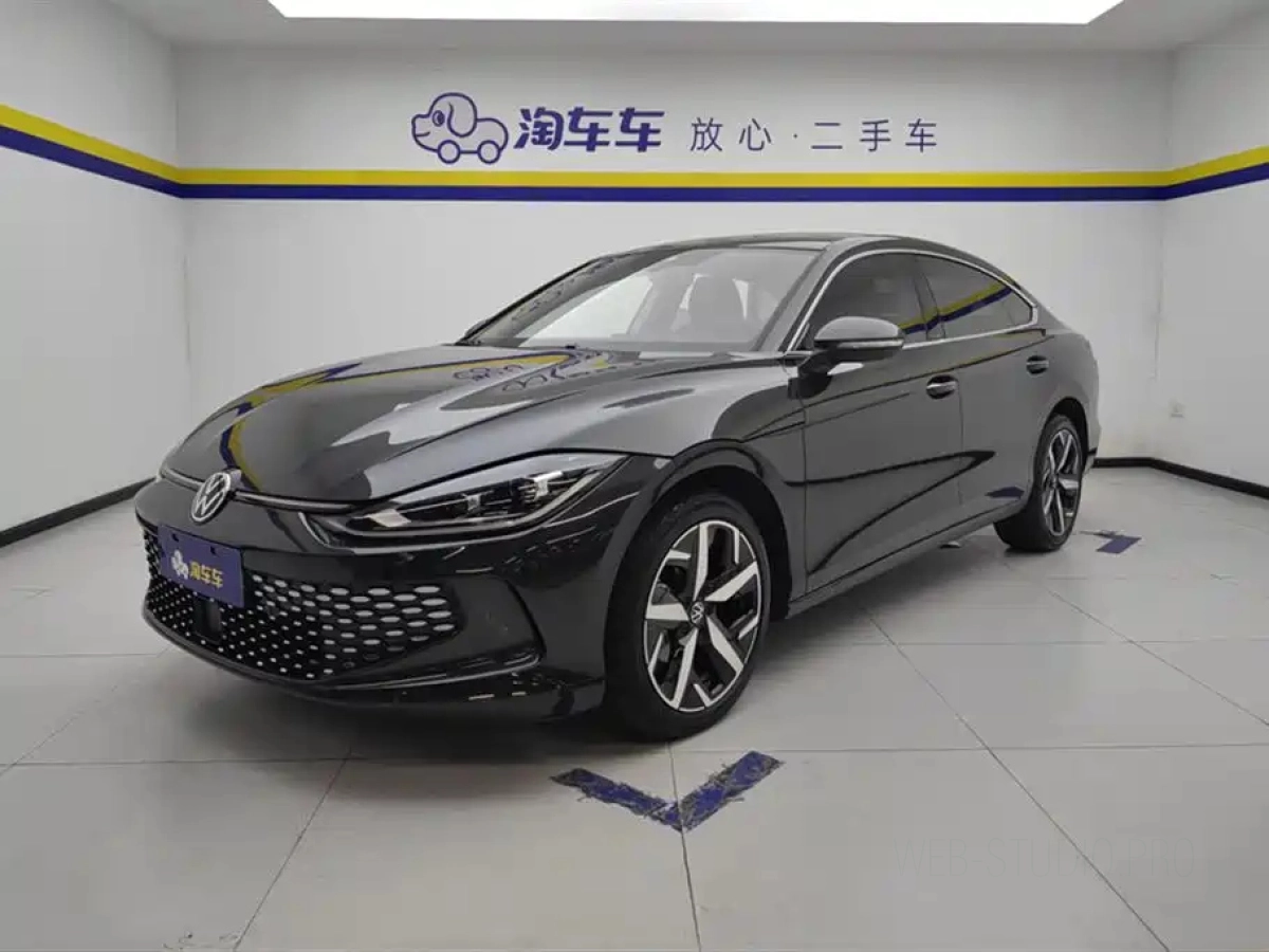 VOLKSWAGEN LAMANDO  2025