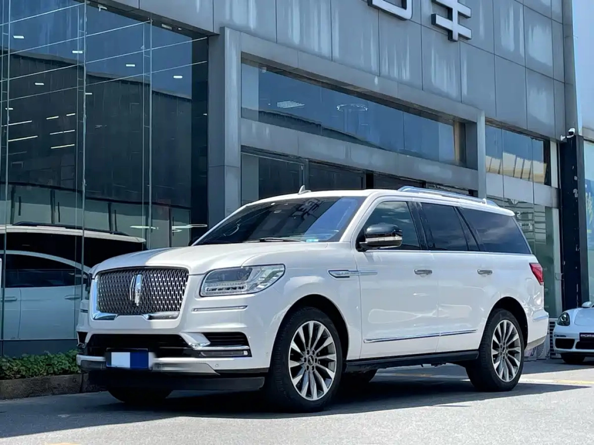 LINCOLN NAVIGATOR