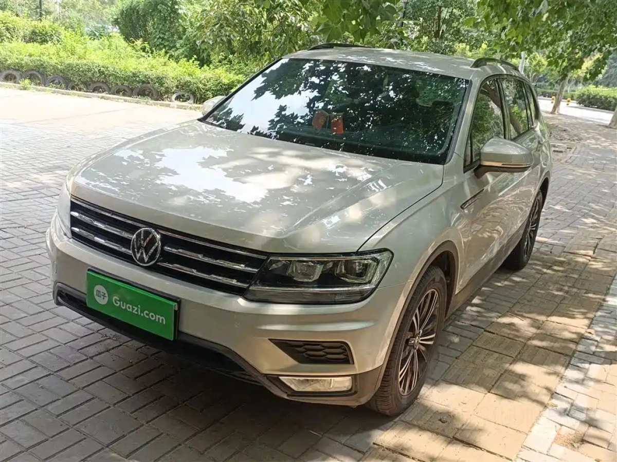 VOLKSWAGEN TIGUAN L  2021