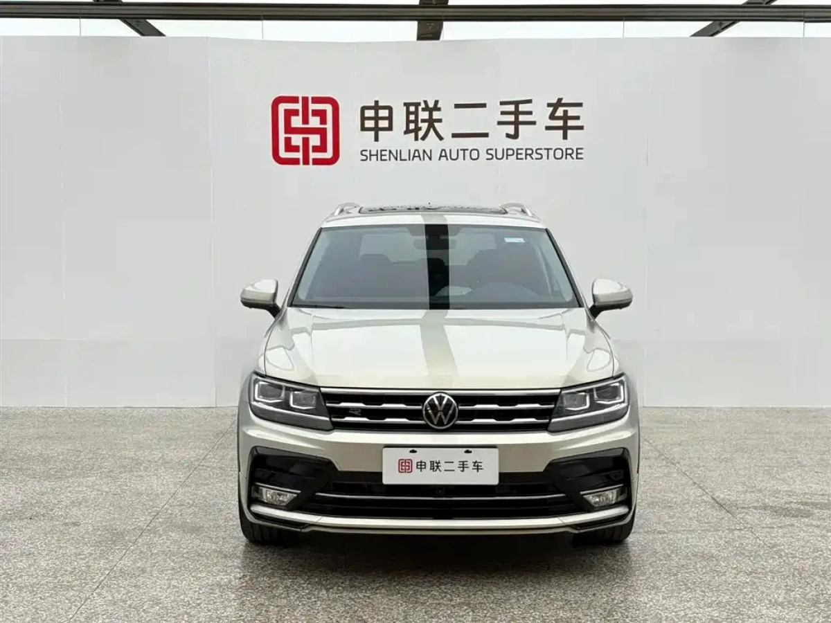 VOLKSWAGEN TIGUAN L  2021