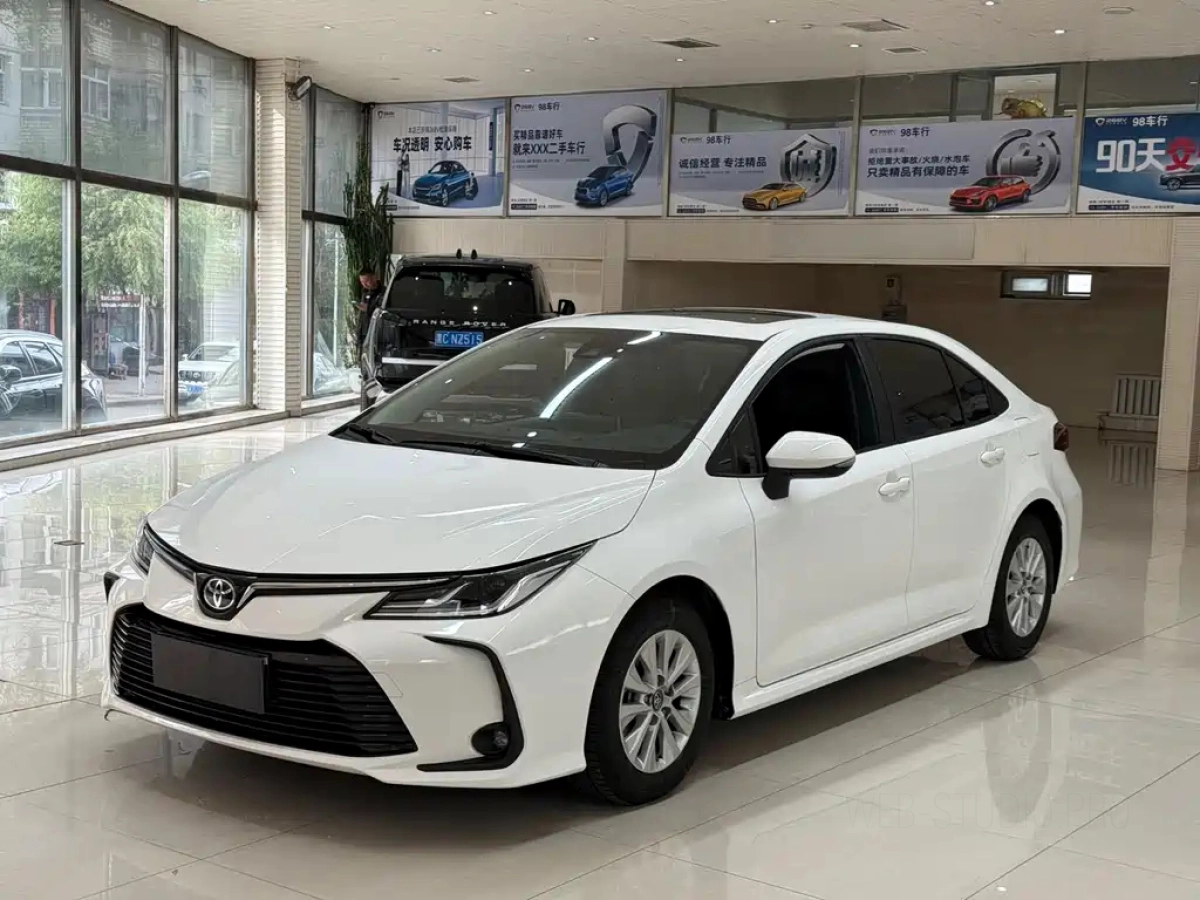 TOYOTA COROLLA  2023