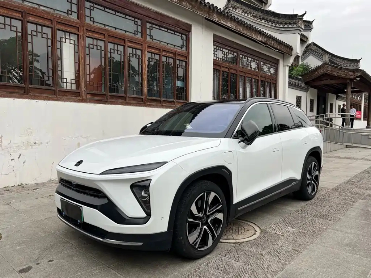 NIO ES6  2021