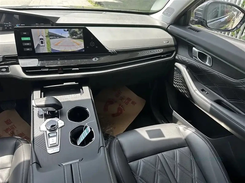 CHANGAN UNI-K SMART IDD