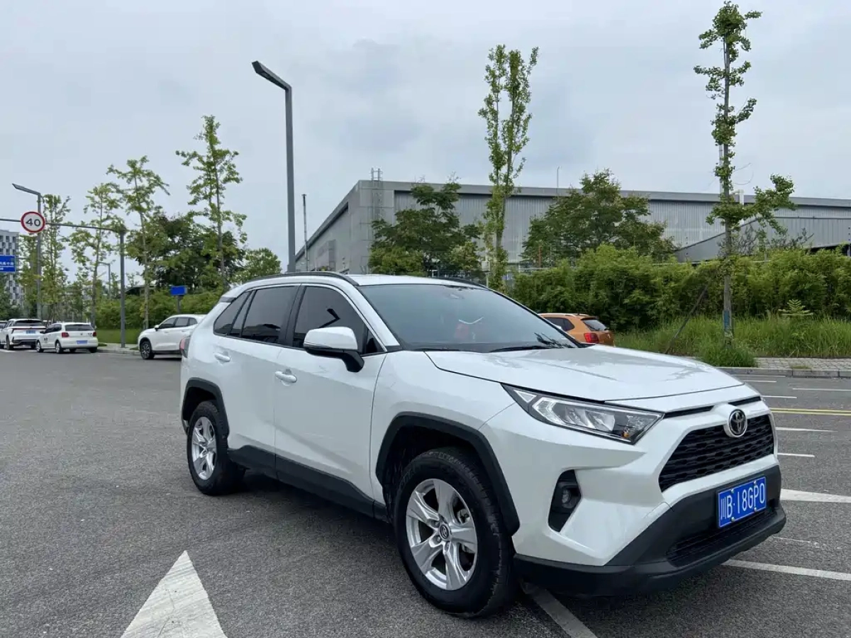 TOYOTA RAV4 RONGFANG