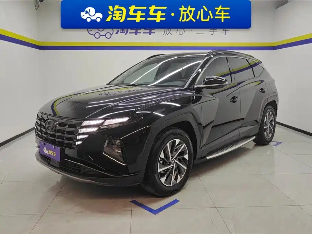 HYUNDAI TUCSON  2023