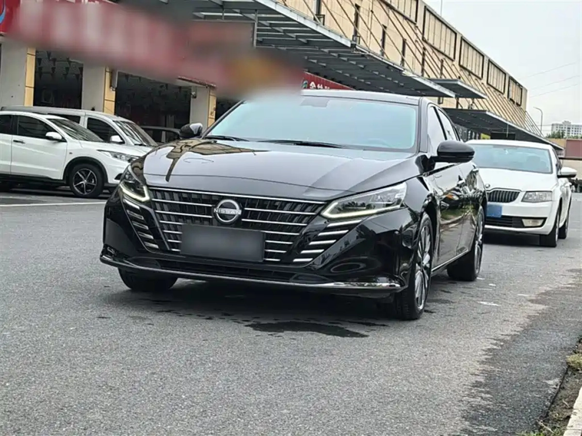 NISSAN TEANA  2024