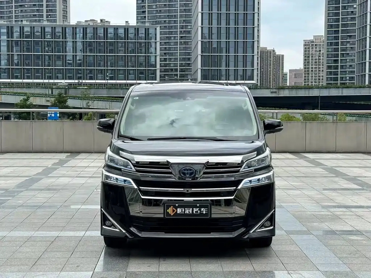 TOYOTA VELLFIRE