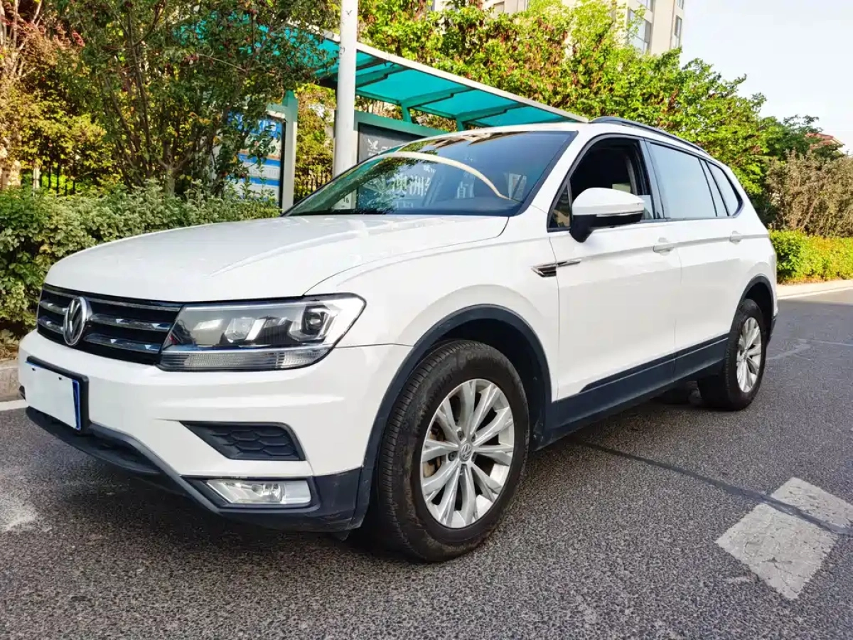 VOLKSWAGEN TIGUAN L  2018