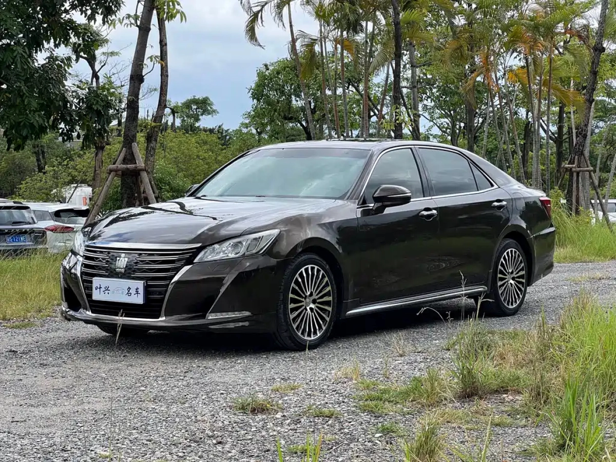 TOYOTA CROWN  2019
