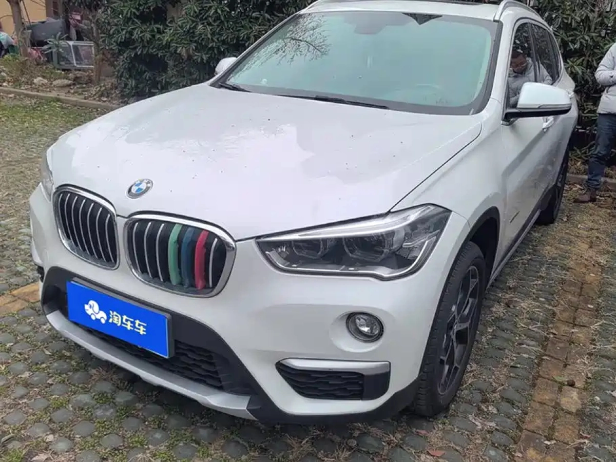 BMW X1  2018