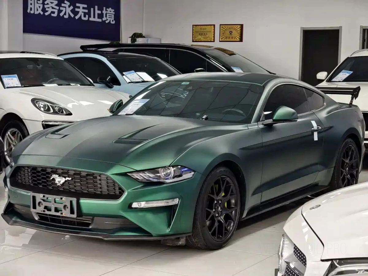 FORD MUSTANG  2021