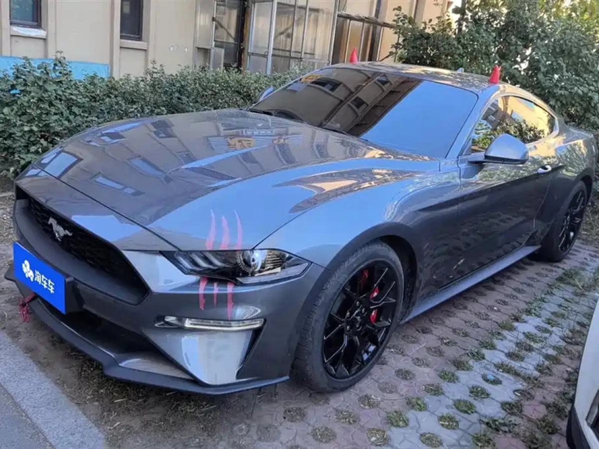 FORD MUSTANG  2022