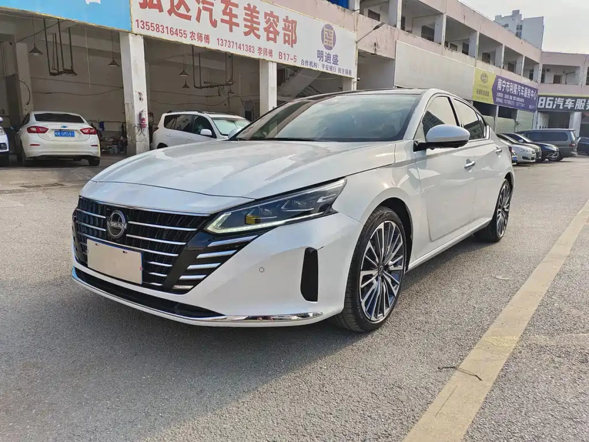 NISSAN TEANA  2022