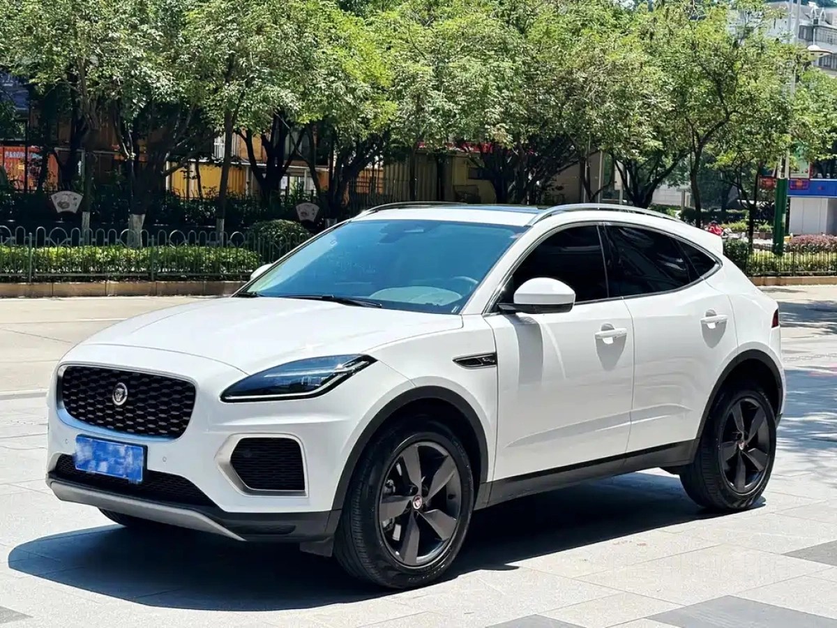 JAGUAR E-PACE  2024