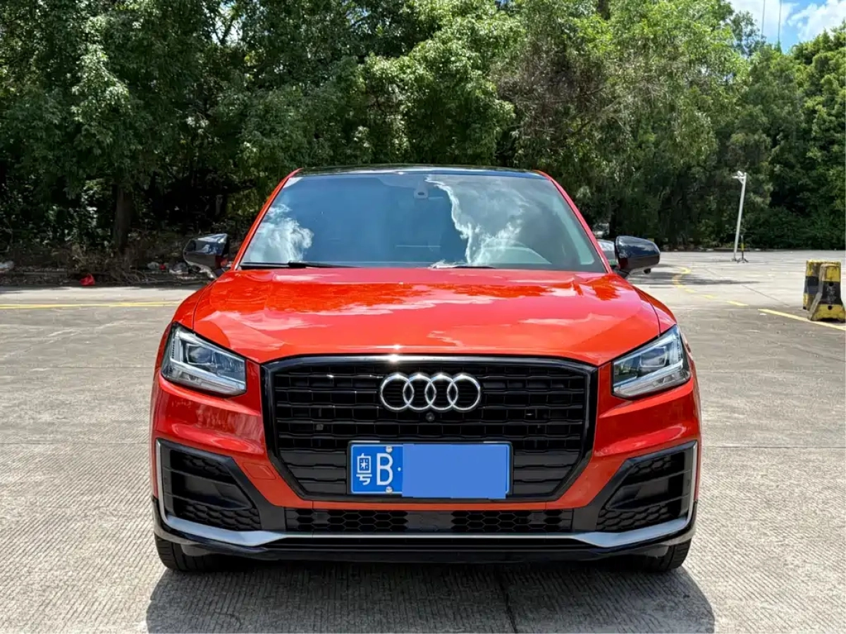 AUDI Q2L