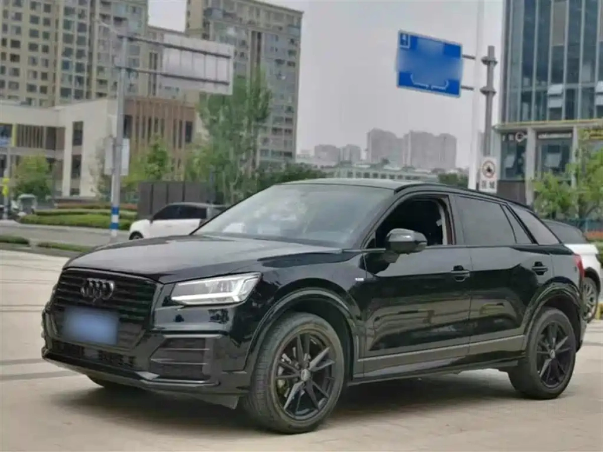 AUDI Q2L