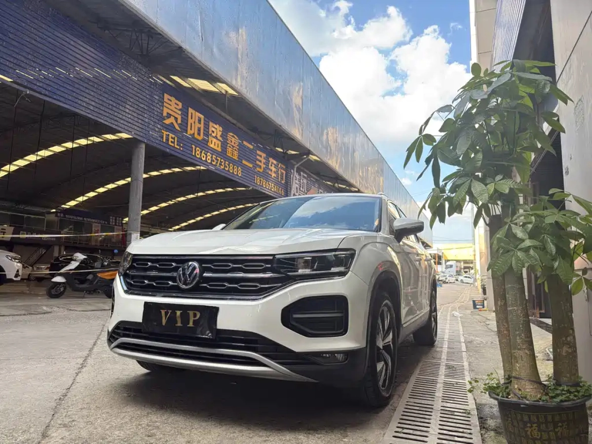 VOLKSWAGEN TAYRON  2019