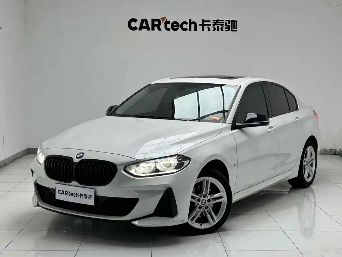 BMW 1-SERIES  2023