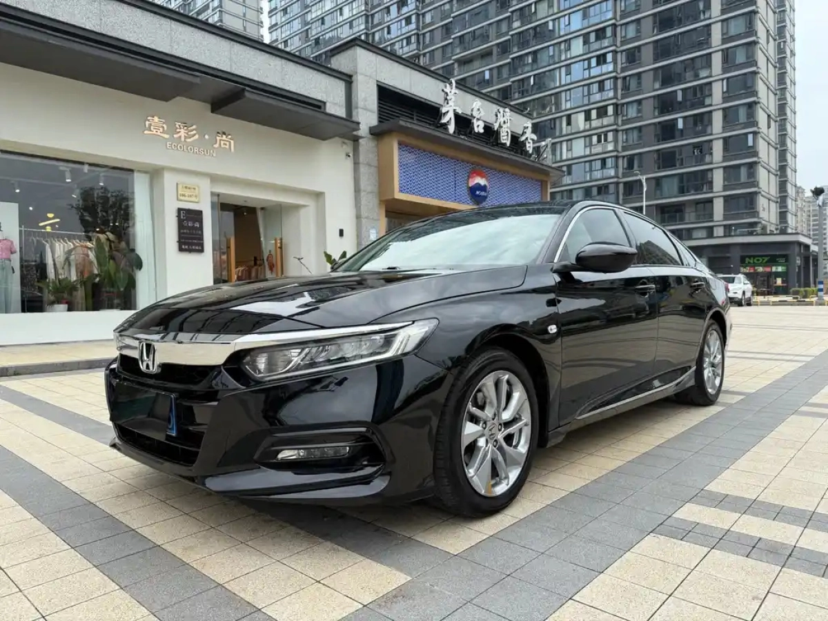HONDA ACCORD  2021
